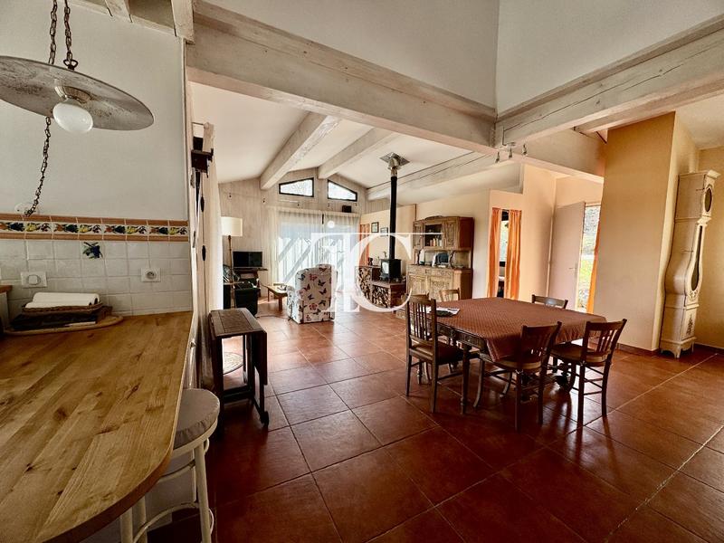 Maison de bois - 136 m² - 5 pièces
