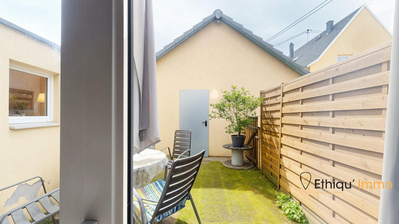 Immeuble - 151 m²