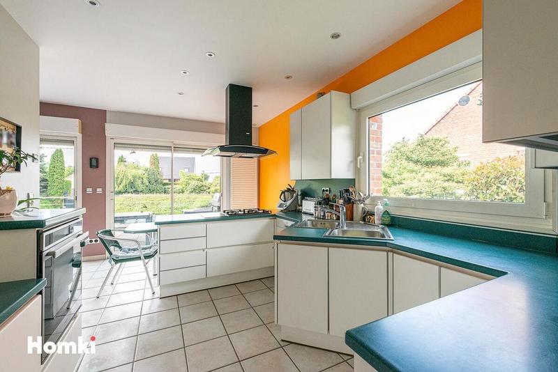 Maison d'architecte - 214 m² - 7 pièces