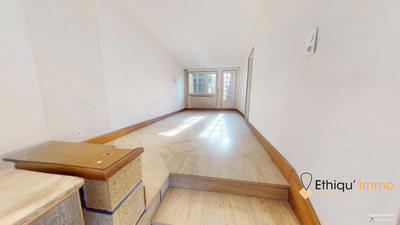 Maison - 169 m² - 5 pièces