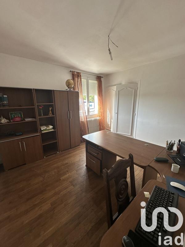 Maison - 186 m² - 8 pièces