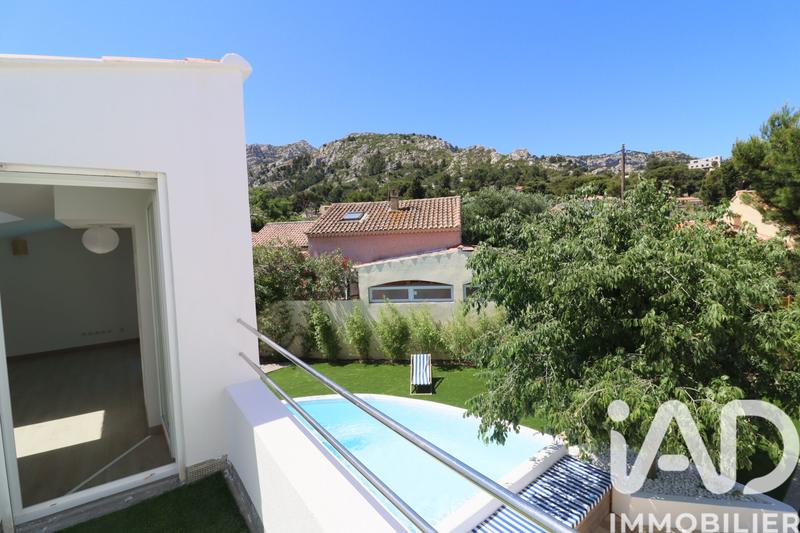 Maison - 238 m² - 5 pièces