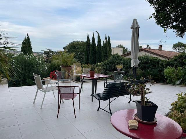 Maison - 170 m² - 7 pièces