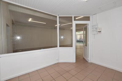 Local commercial - 95 m² - 2 pièces