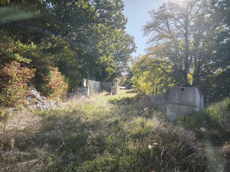 Terrain constructible - 7 424 m²