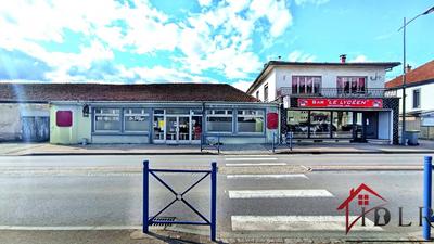 Immeuble - 340 m² - 11 pièces