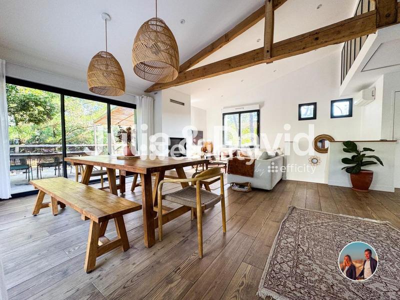 Maison - 140 m² - 5 pièces