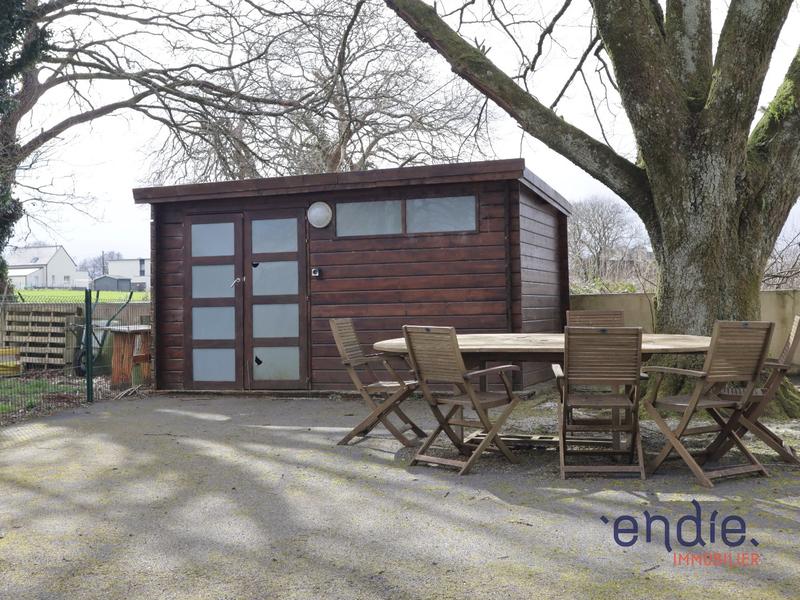 Maison - 300 m² - 10 pièces