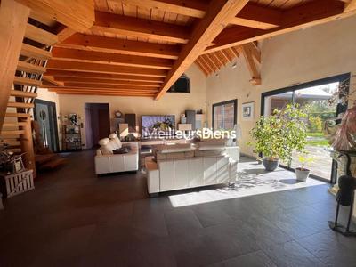 Maison d'architecte - 285 m² - 9 pièces