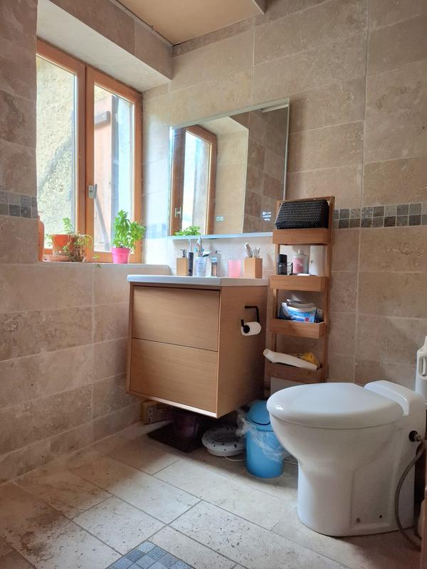 Maison traditionnelle - 92 m² - 4 pièces