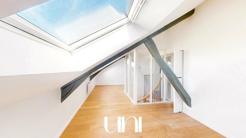 Duplex - 66 m² - 4 pièces