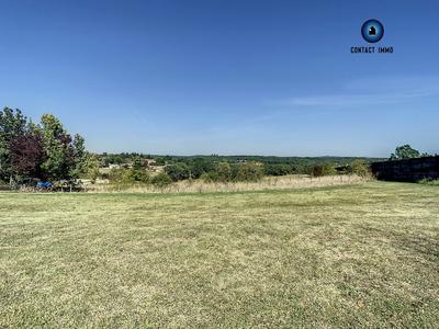 Terrain - 1 800 m²