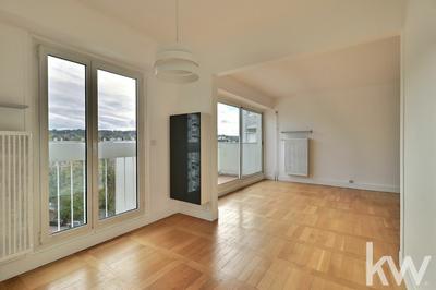 Appartement - 88 m² - 5 pièces