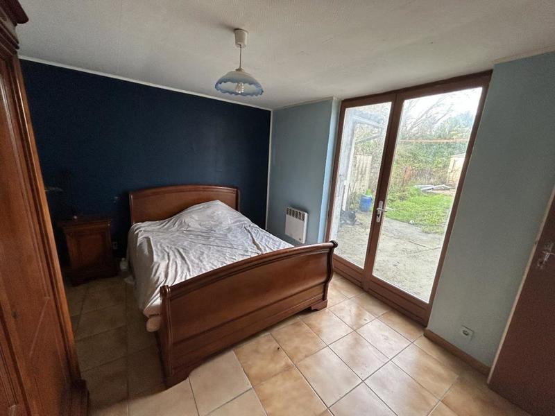 Propriété - 95 m² - 5 pièces