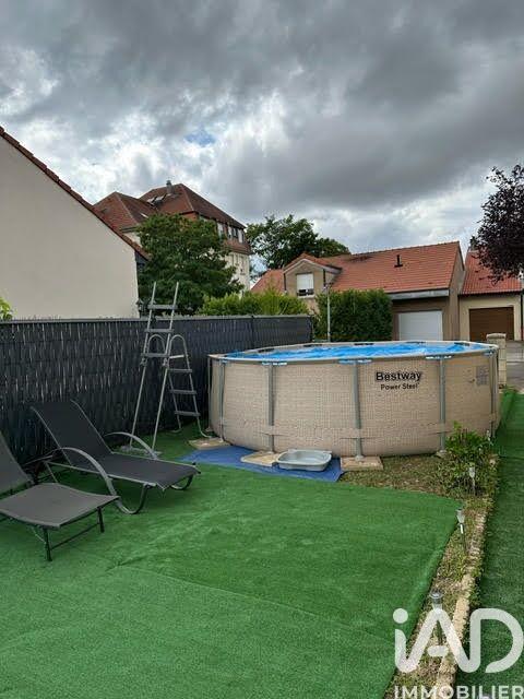 Maison - 94 m² - 4 pièces