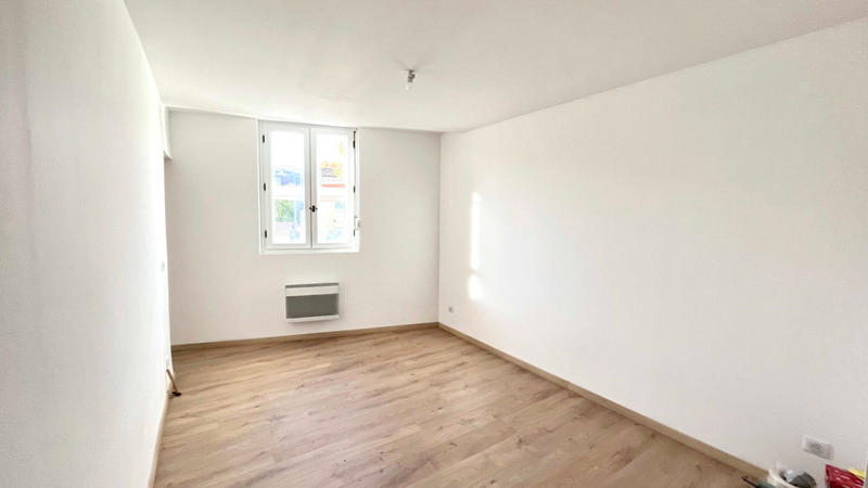 Immeuble - 238 m² - 10 pièces