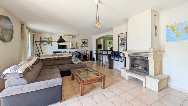 Maison - 121 m² - 5 pièces