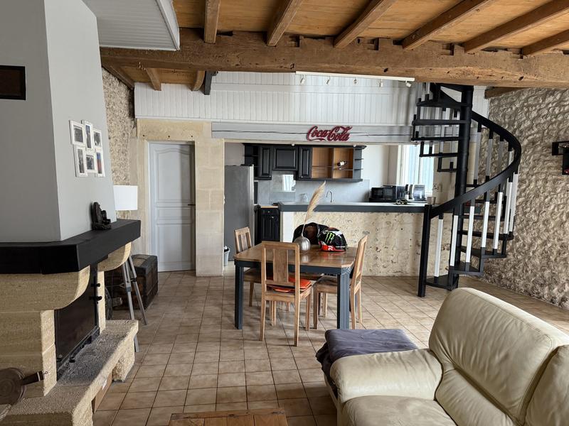 Maison - 92 m² - 3 pièces