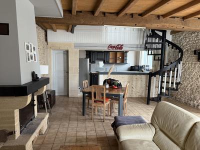 Maison - 92 m² - 3 pièces