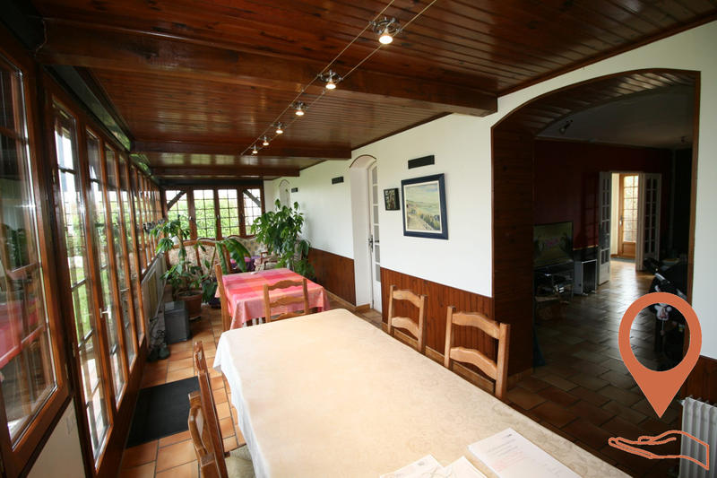 Maison traditionnelle - 575 m² - 16 pièces