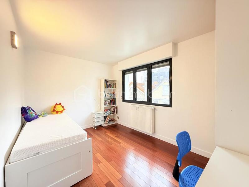 Maison - 121 m² - 5 pièces