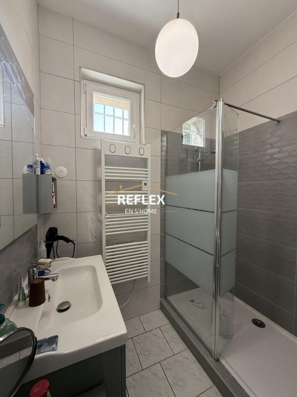 Propriété - 310 m² - 30 pièces