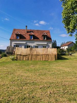 Maison - 170 m² - 7 pièces