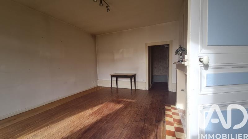 Maison - 225 m² - 10 pièces