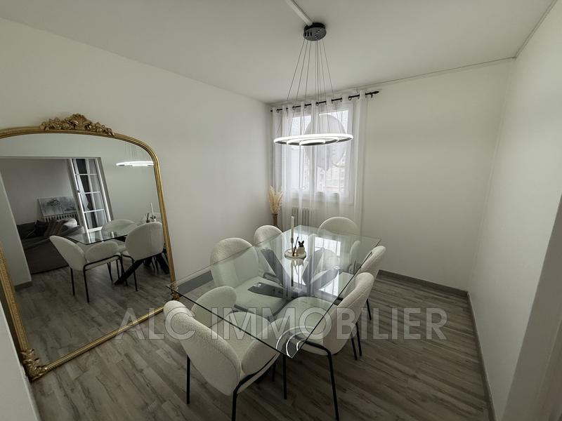 Appartement - 89 m² - 4 pièces