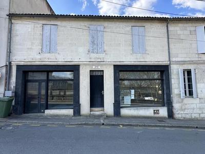 Maison de ville - 280 m² - 9 pièces