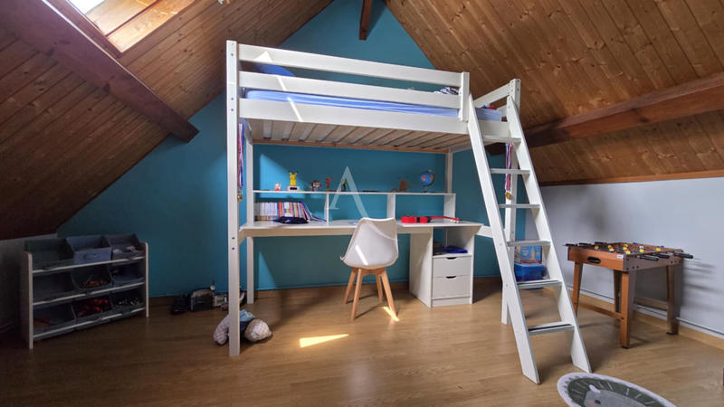 Maison - 82 m² - 5 pièces