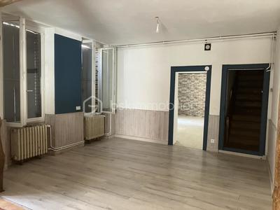 Maison de village - 129 m² - 7 pièces