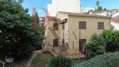 Maison - 153 m² - 6 pièces