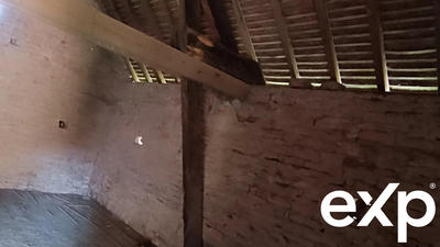 Maison - 160 m² - 2 pièces