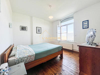 Maison - 162 m² - 7 pièces