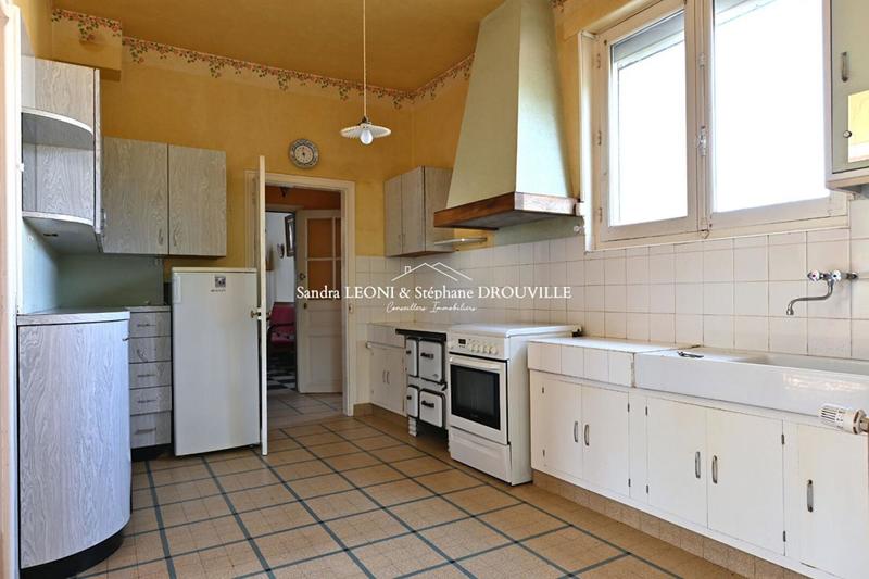 Maison - 140 m² - 6 pièces