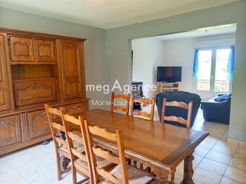 Maison traditionnelle - 120 m² - 7 pièces