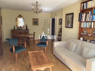 Appartement - 86 m² - 4 pièces