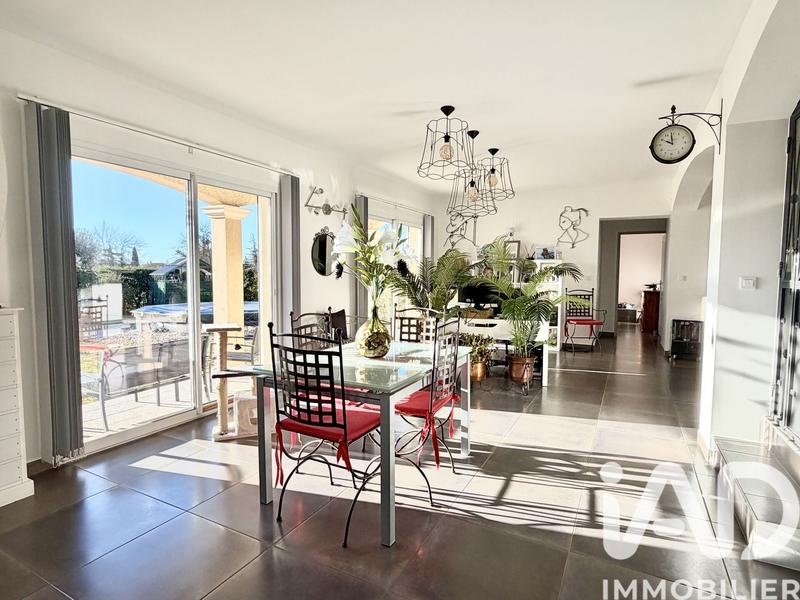 Maison - 148 m² - 5 pièces