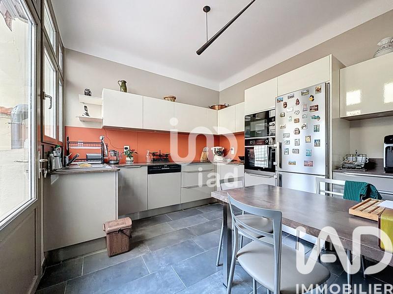 Maison de ville - 180 m² - 7 pièces