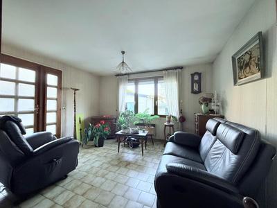 Maison - 87 m² - 5 pièces