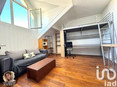 Studio - 14 m² - 1 pièce