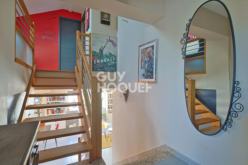 Maison - 163 m² - 7 pièces