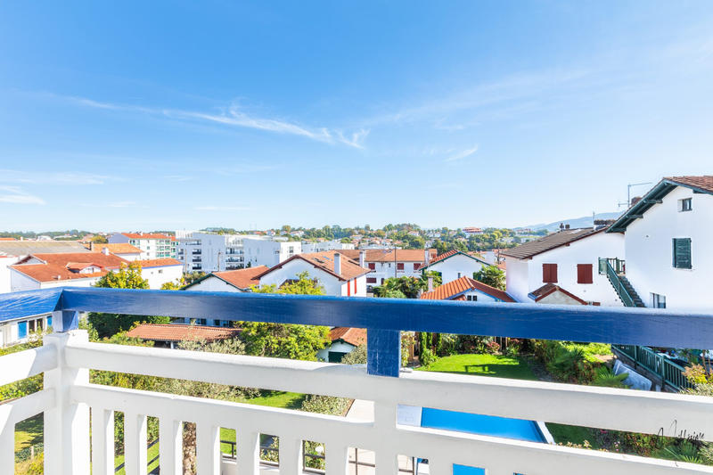 Maison - 195 m² - 7 pièces