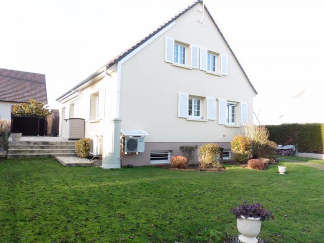 Maison - 133 m² - 6 pièces