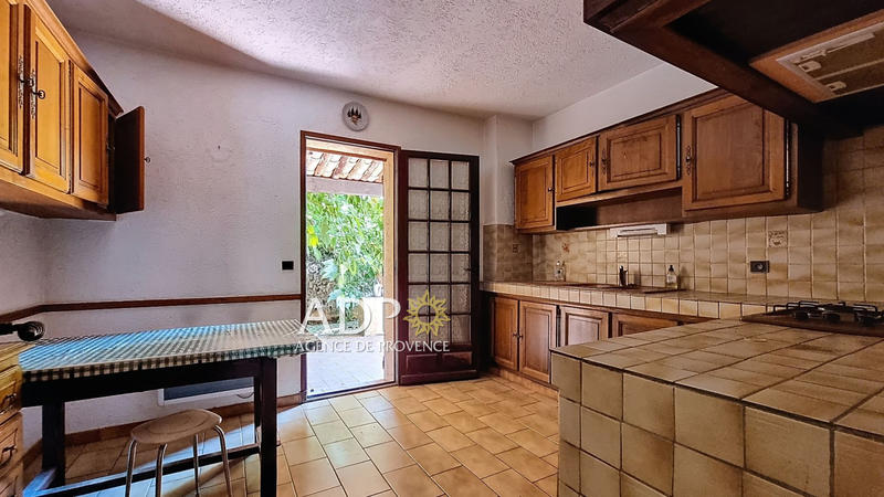 Maison - 98 m² - 3 pièces