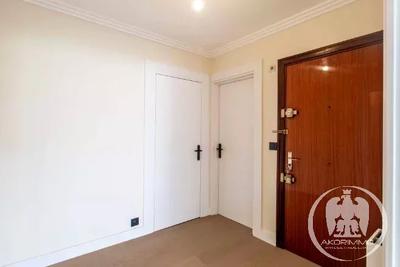 Appartement - 94 m² - 4 pièces