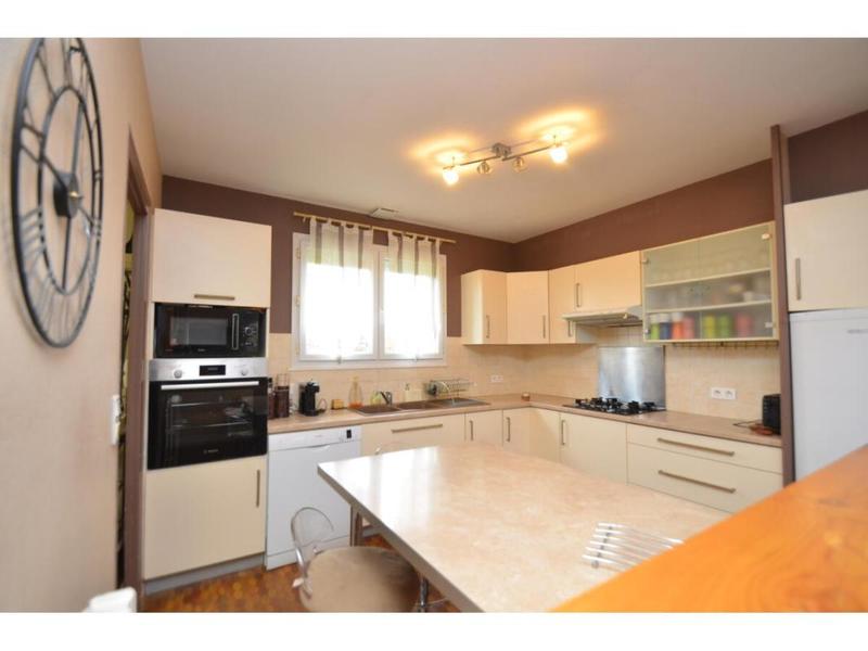 Maison - 86 m² - 4 pièces