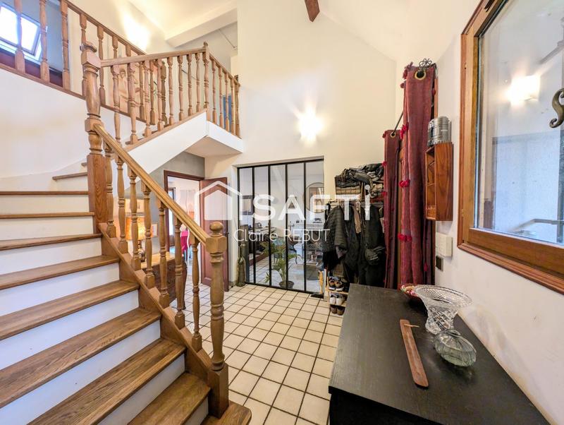 Maison - 140 m² - 6 pièces