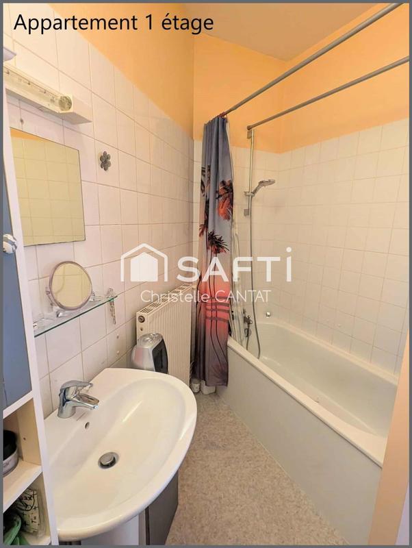 Maison - 180 m² - 9 pièces